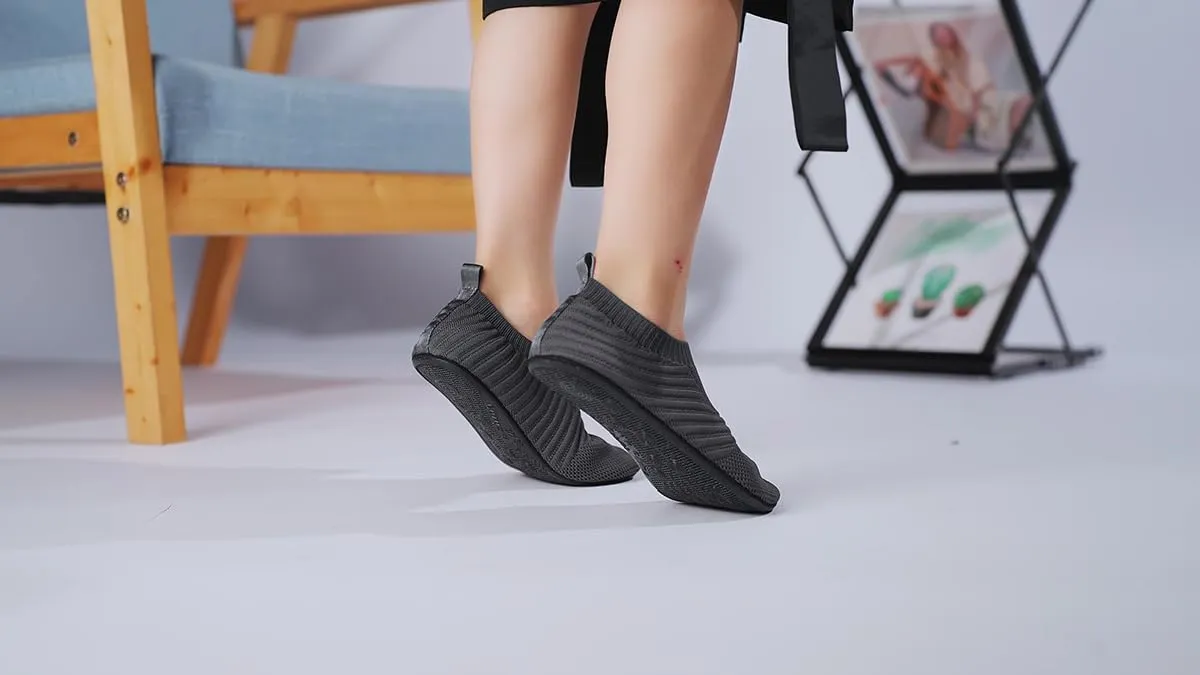 Comfort Toddler Slippers Shoes Lightweight Slip-on Grip Indoor Little Kids House Slippers Non-Slip Home Barefoot Shoes
