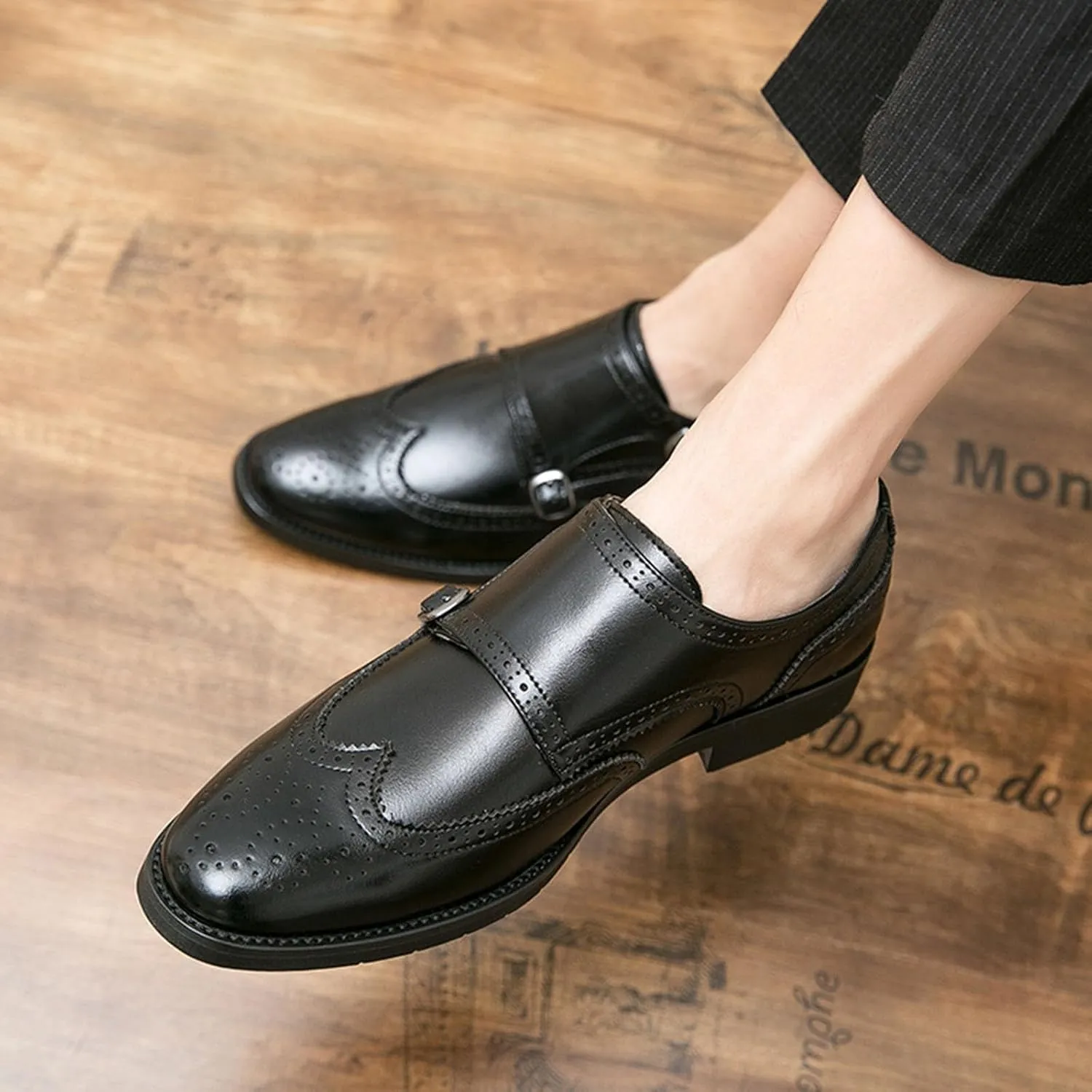 Men's Business Buckle and Put On Formal Leather Shoes Fashionable Formal and Comfortable Dress Oxford Shoes