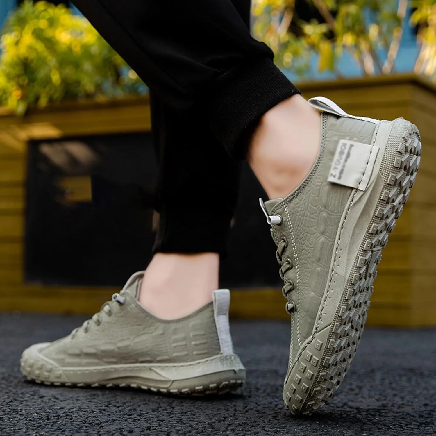 Men's Leather Breathable Slip-on Sneakers,Fashion Handmade Low Top Casual Shoes,Comfortable Soft Sole Non-Slip Canvas Shoes