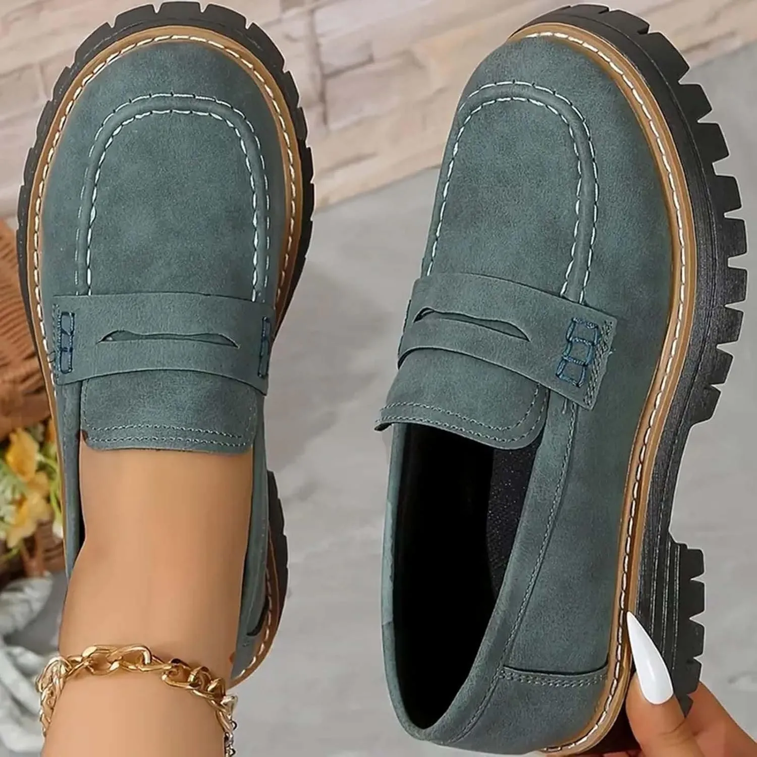Orthopedic Shoes for Women Platform Loafers,Wide Toe Lightweight Casual Comfort Shoes,Slip-On Suitable for All Foot Shapes