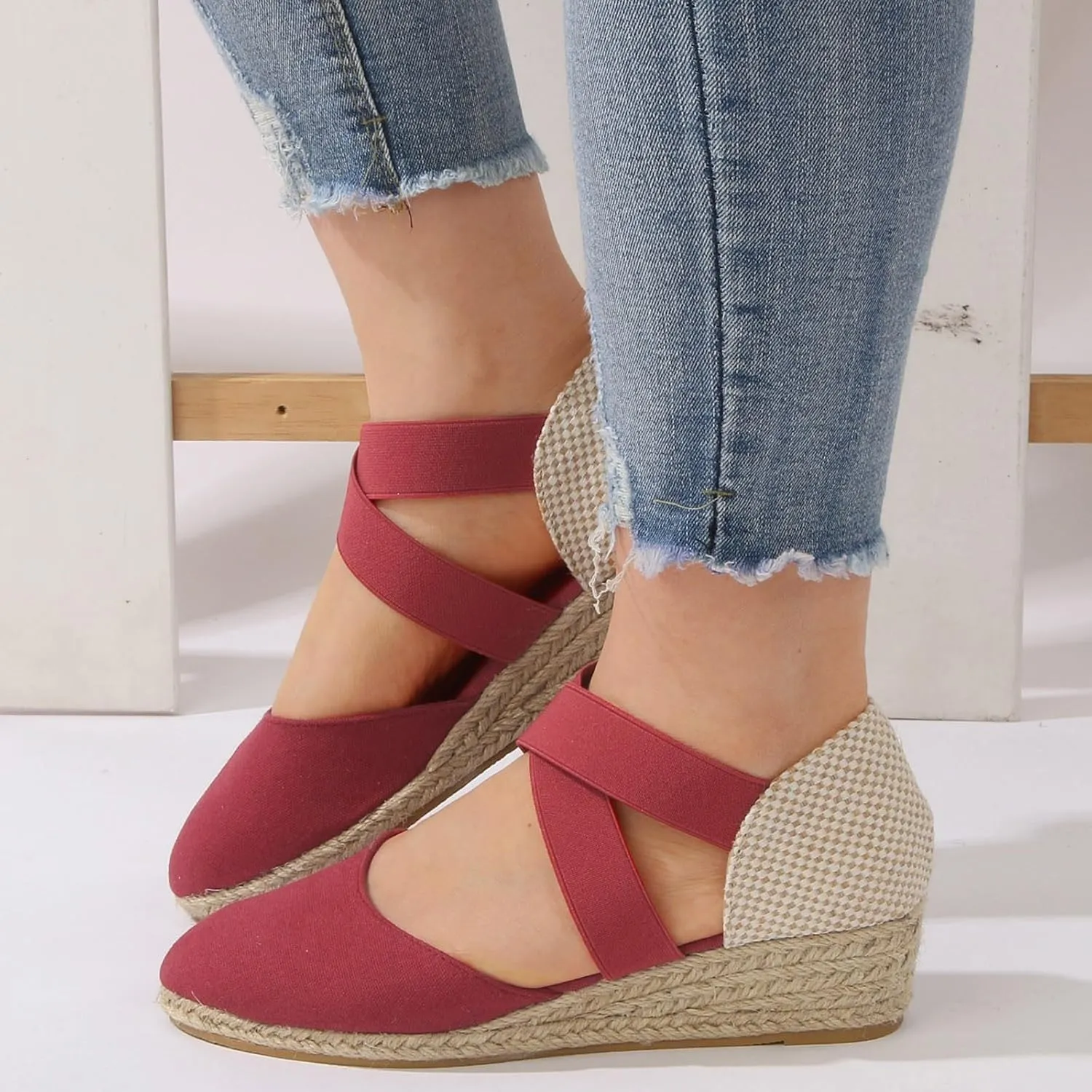 Roorsily Summer Versatile Sandals for Women Classic Slip On Thick High Heeled Sandals Casual Sandals Closed Toe Shoes