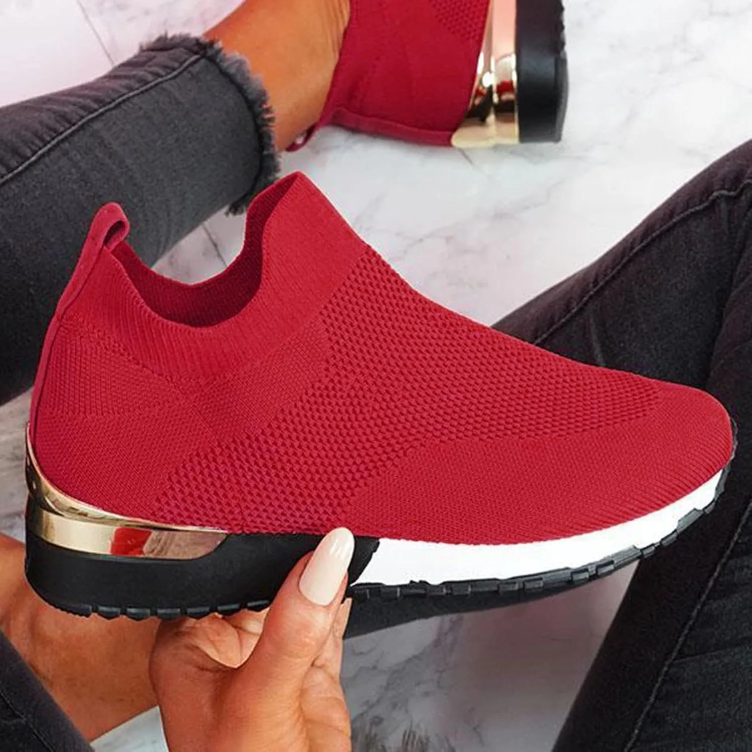 Running Shoes Womens Lightweight White Platform Sneakers Womens Walking Shoes Comfortable & Lightweight Loafers for Men Womens Slip On Sneakers with Arch Support