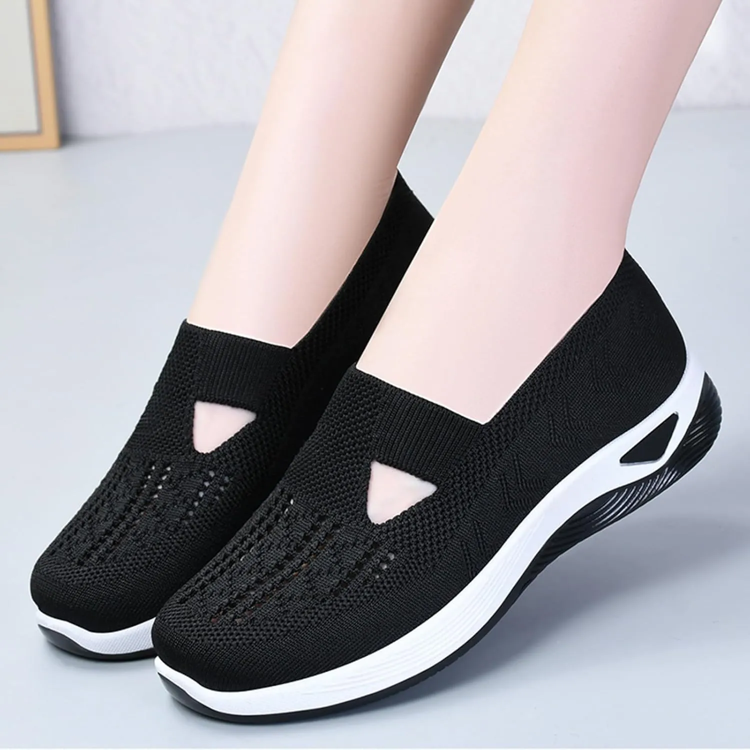 Women Casual Slip On Shoes Comfortable Walking Sneakers Lightweight Canvas Flats Non Slip Breathable Loafers