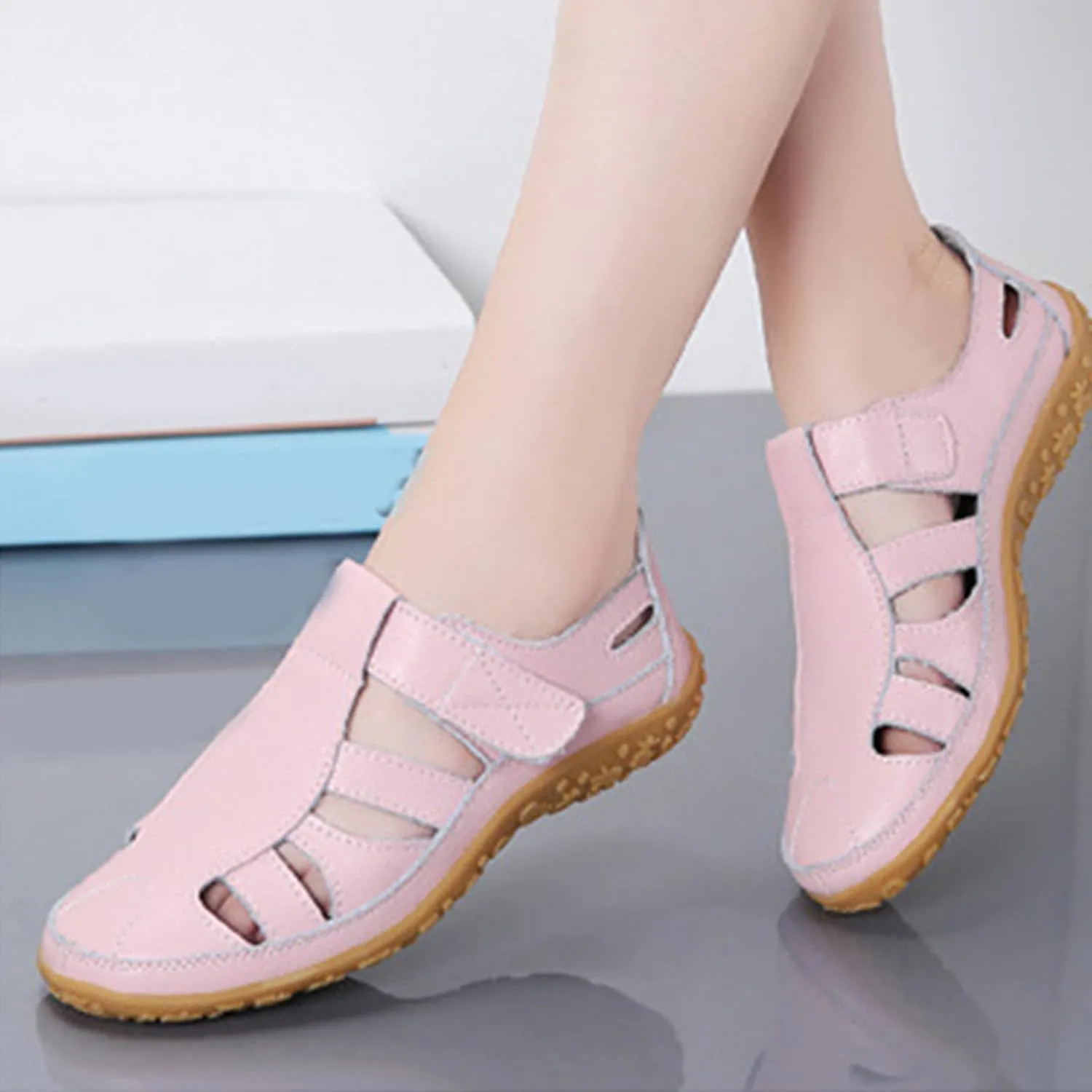 Women's Boho Gladiator Wedge Sandals 2025 Adjustable Ankle Strap Hook and Loop Closure Cushioned Leather Insole Non-Slip Sole for Summer Beach Vacations Outdoor Adventures Casual Shoes 2025