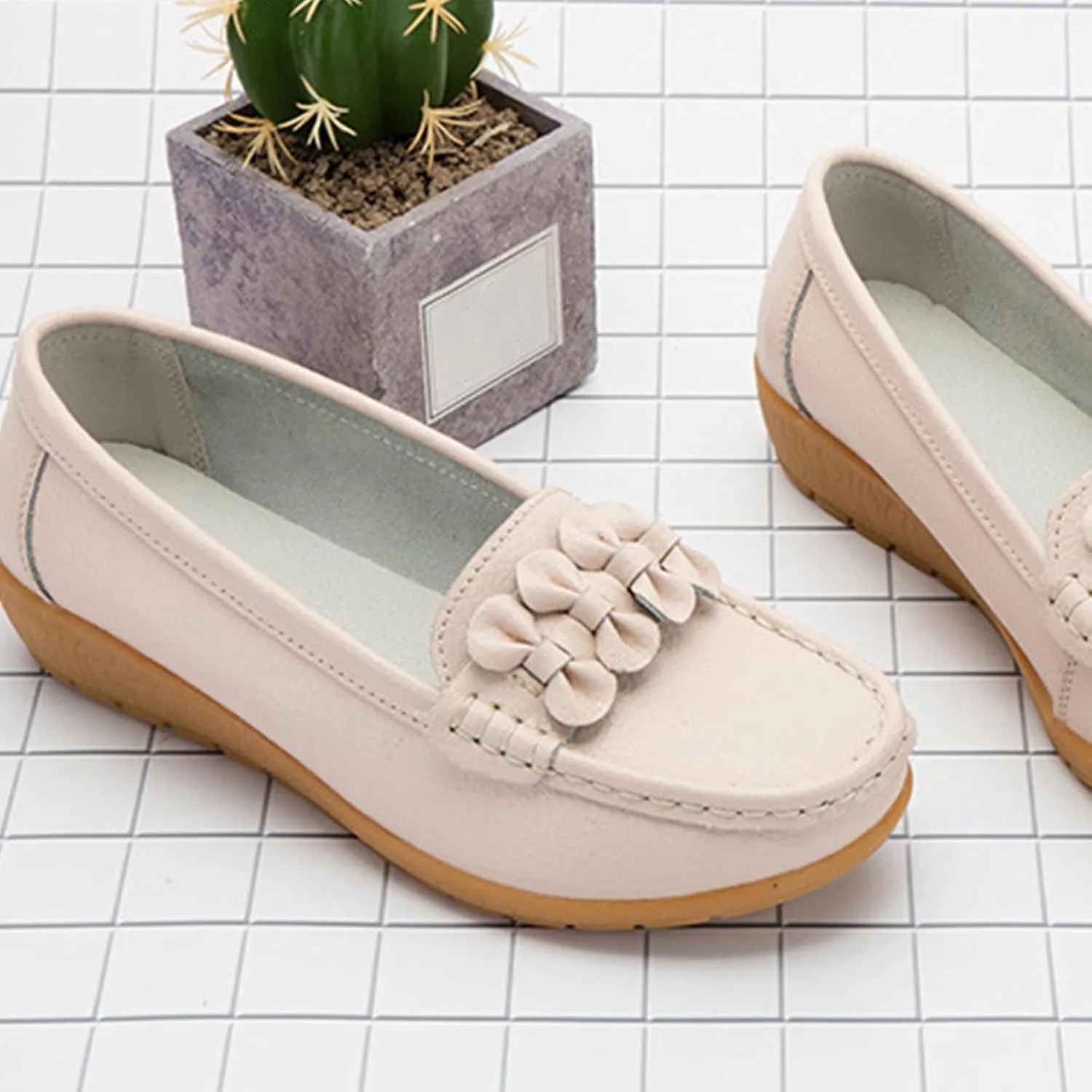 Womens Casual Loafers Comfort Slip on Flat Shoes Lightweight Soft Flats Ladies Dressy Single Shoe for Office Work