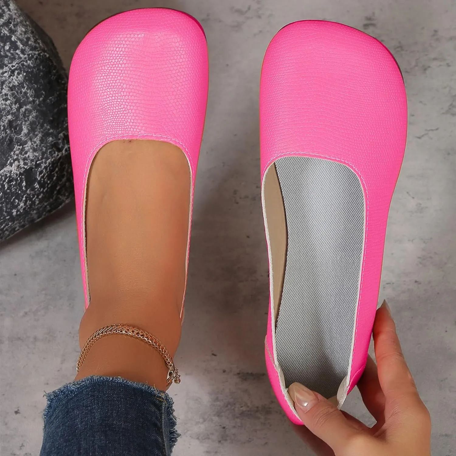 Women's Casual Loafers Cute Slip On Comfort Walking Flats Leather Driving Dress Shoes Fashion Closed Toe Boat Shoes
