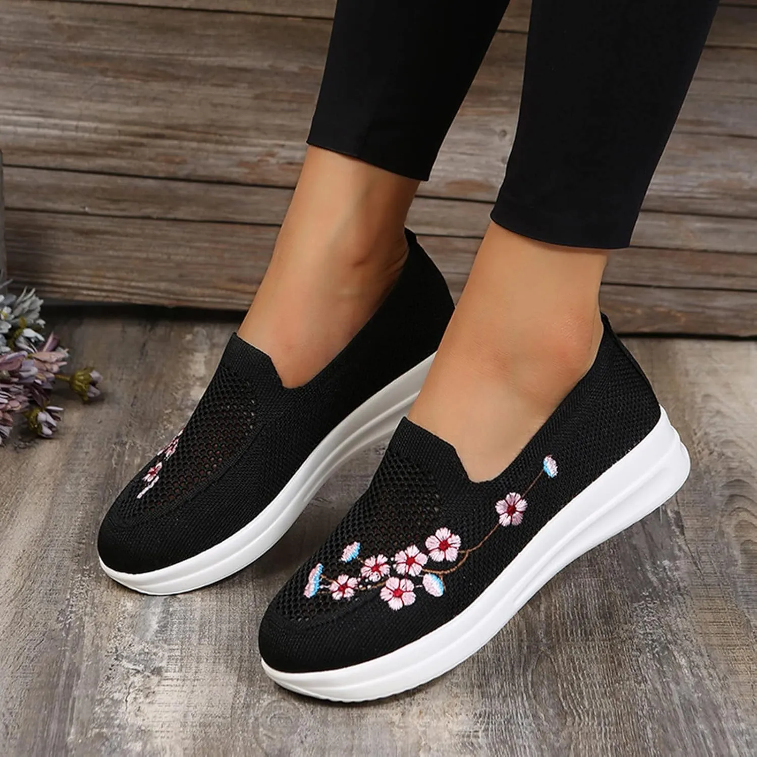 Womens Flat Slip On Sneakers Casual Walking Shoes Lightweight Canvas Comfortable Elastic Non Slip Loafers