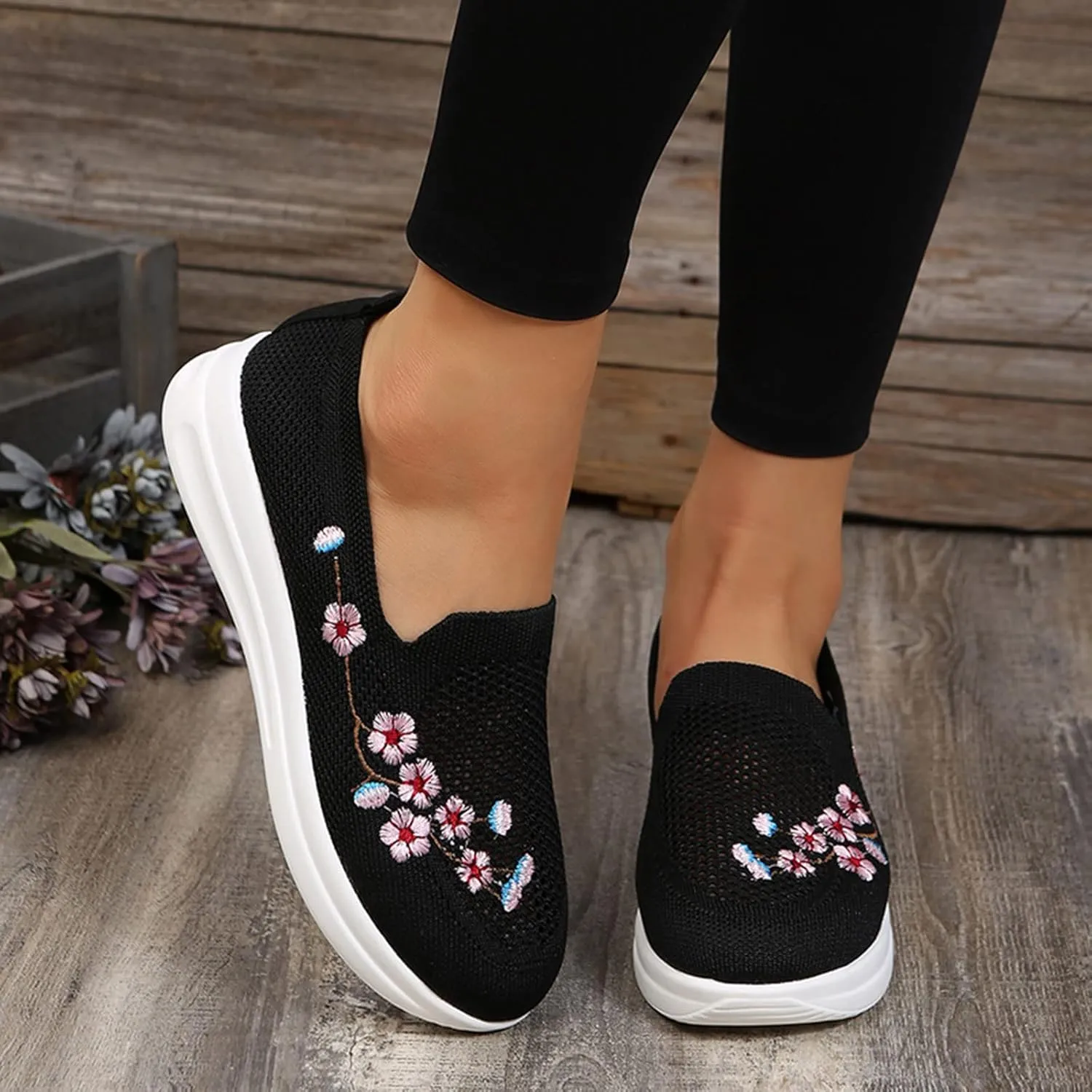Womens Flat Slip On Sneakers Casual Walking Shoes Lightweight Canvas Comfortable Elastic Non Slip Loafers