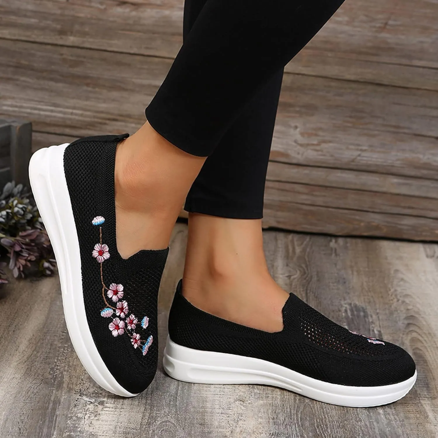 Womens Flat Slip On Sneakers Casual Walking Shoes Lightweight Canvas Comfortable Elastic Non Slip Loafers